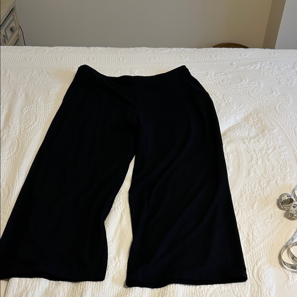 J. Jill Black Cropped Pants